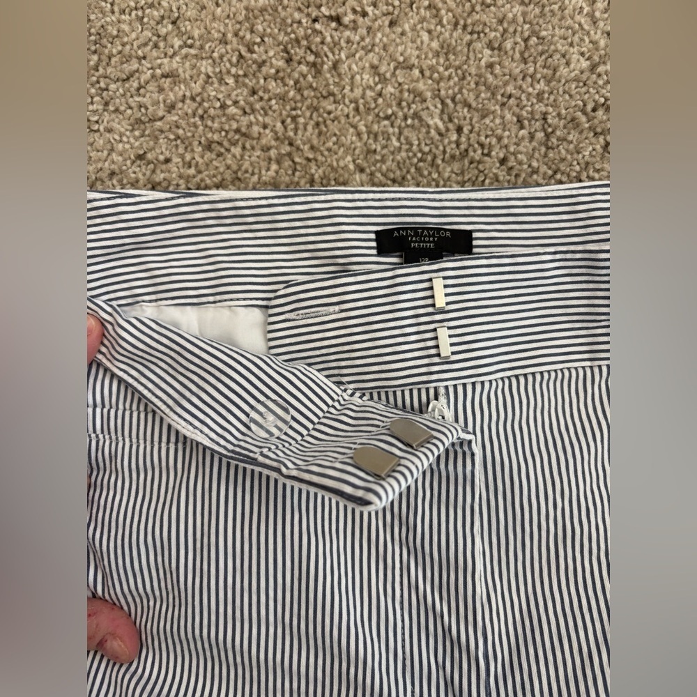 Ann Taylor Factory Women’s Pants - Picture 5 of 6